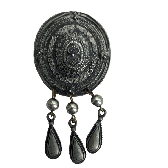 Express Jewelry - Express Oval Aztec Pattern Dangling Brooch Costume Jewelry Silver Tone Signed